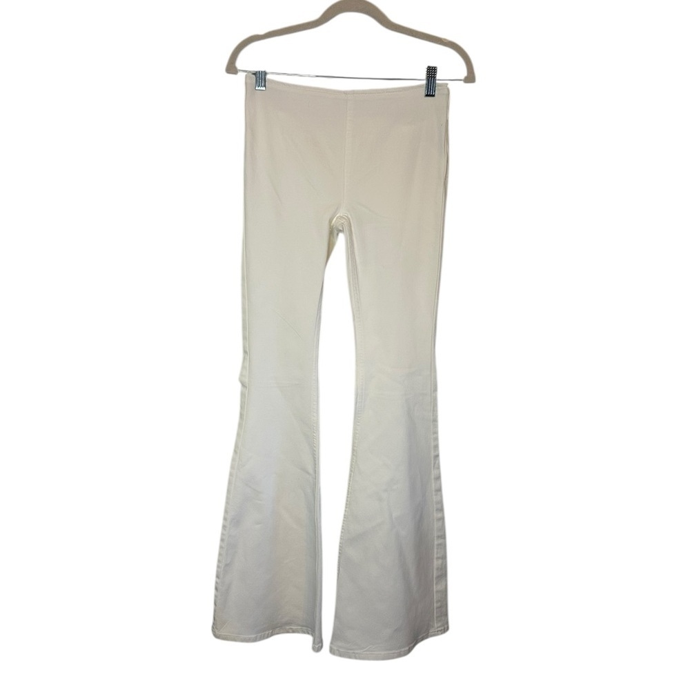 We The Free Just Float on White Flare Jeans Size 27